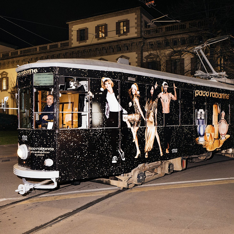 Urban Activation - US UP & Below the line - Tram Speciale Paco Rabanne